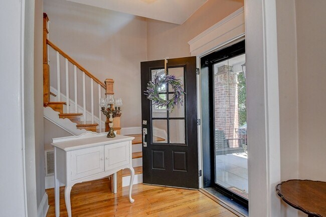 Building Photo - Beautiful Older home renovated for todays lifestyle