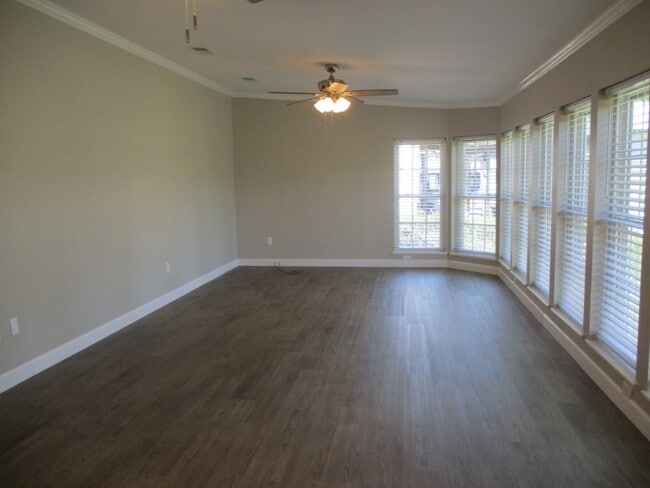 Building Photo - 213 Pettiford Rd
