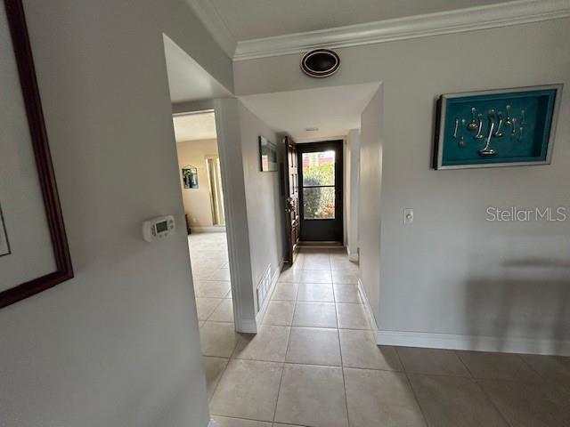 Building Photo - 1845 S Highland Ave