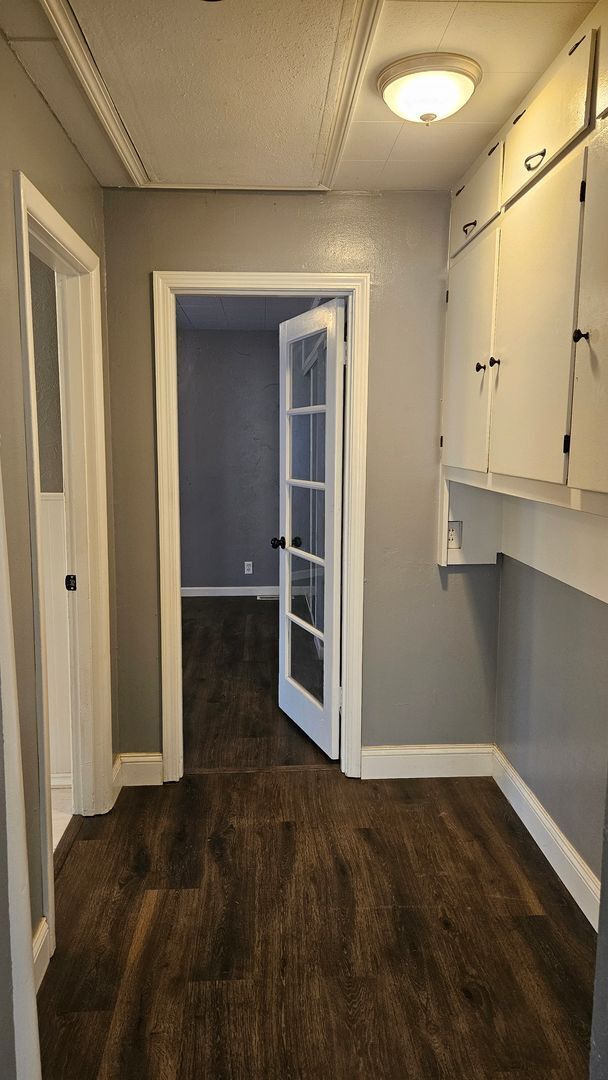 Building Photo - Spacious and privtae duplex in Tacoma