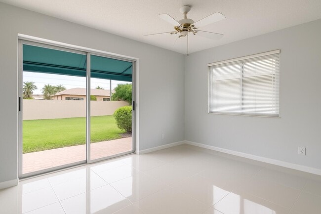 Building Photo - 9147 Vineland Ct