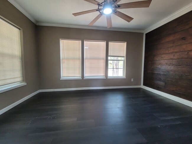 Building Photo - 1612 4th St