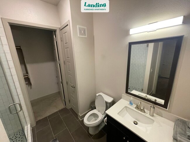 Building Photo - 990 Singleton Blvd