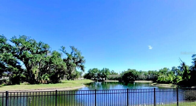 Building Photo - 3816 70th Ave E