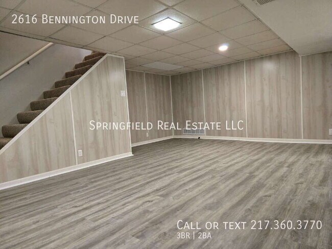 Building Photo - 2616 Bennington Dr