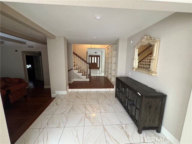 Building Photo - 1740 Orangewood Ave