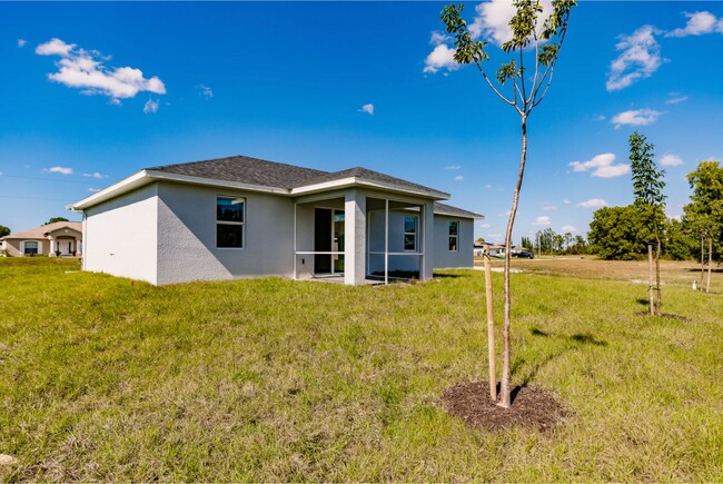 Building Photo - 3603 NE 12th Ct