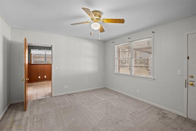 Building Photo - 410 Haynes Ave