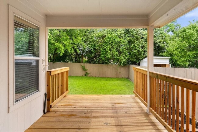 Building Photo - 437 Sweet Leaf Ln