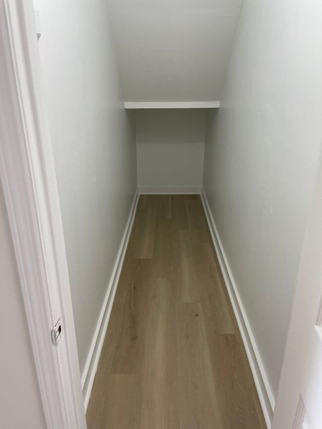 Building Photo - 1422 Stratton Pl Dr