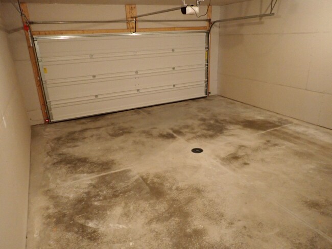 Building Photo - 1796-1798 Garroman Dr