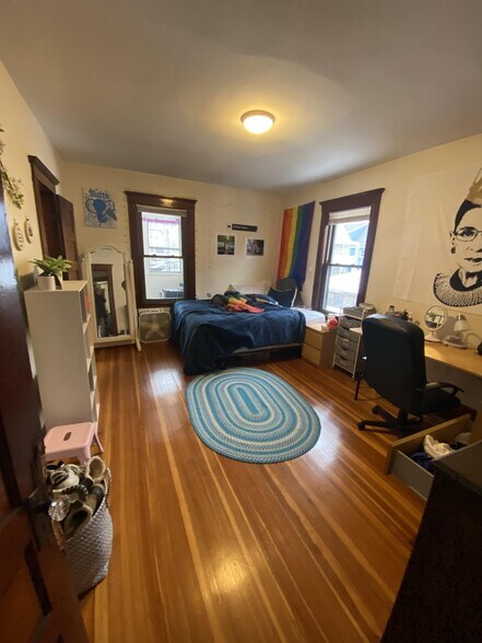 Building Photo - 40 Walker St