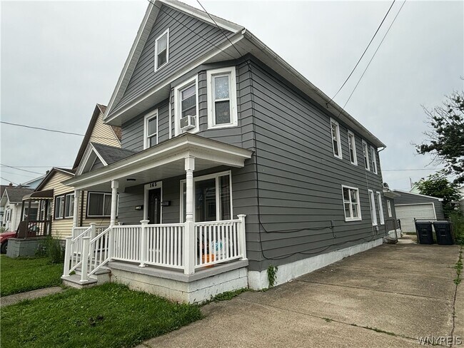 Building Photo - 165 Roland Ave