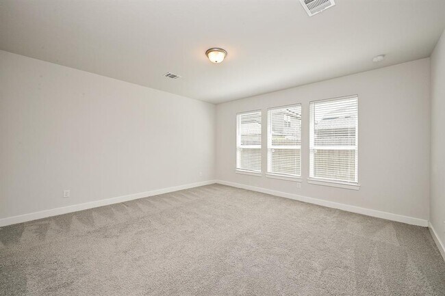 Building Photo - 9222 Dearborn Knoll Dr