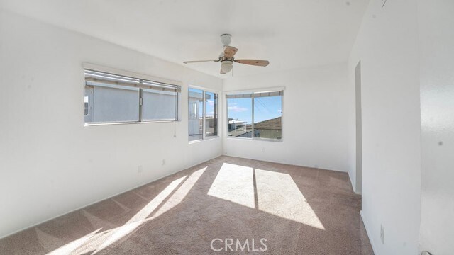 Building Photo - 218 15th St