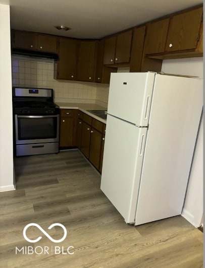 Building Photo - 290 Hurricane St