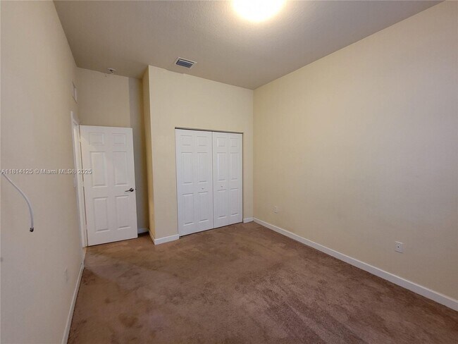 Building Photo - 9282 SW 171st Ct