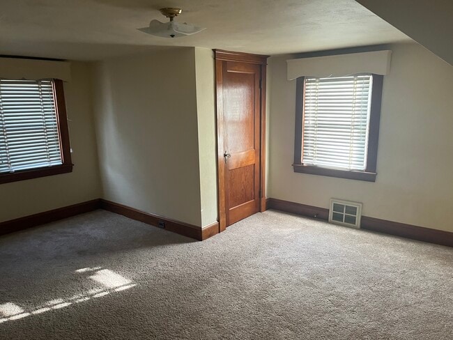 Building Photo - 214 McKendree Ave