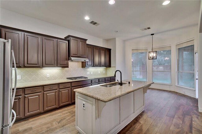 Building Photo - 2814 Cool River Loop