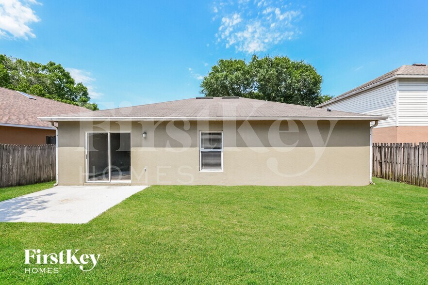 Building Photo - 4434 Stonemeadow Dr