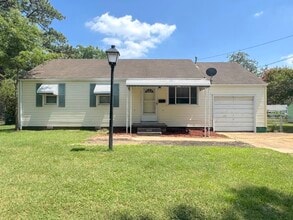 Building Photo - 3401 Pamlico Cir