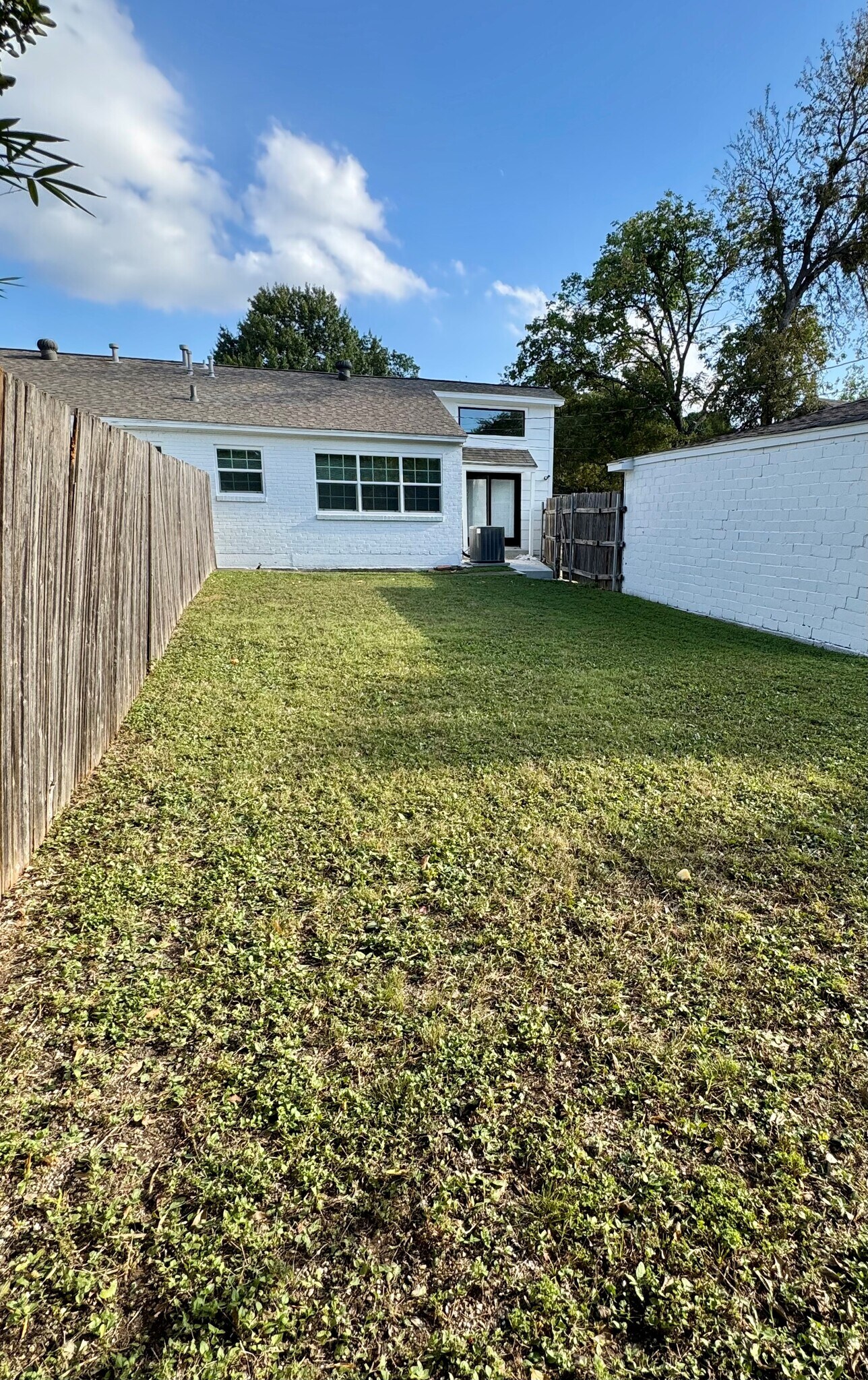 Privately Fenced in Backyard - 10133 Kilarney Dr