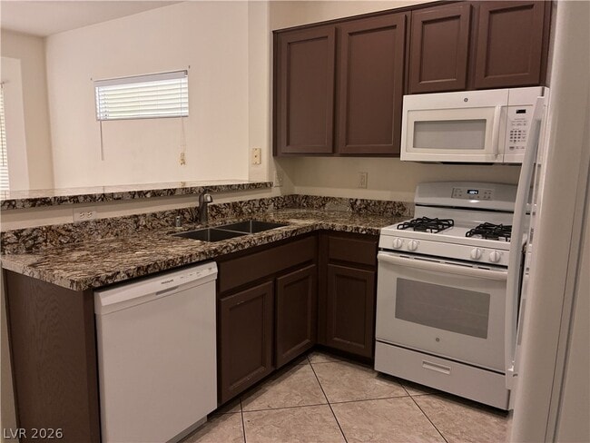 Building Photo - 2581 Leighton Ave
