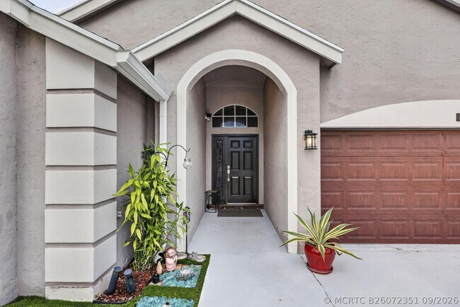 Building Photo - 1504 Lake Breeze Dr