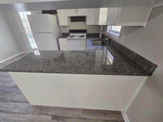 Building Photo - Beautiful Downtown Enterprise