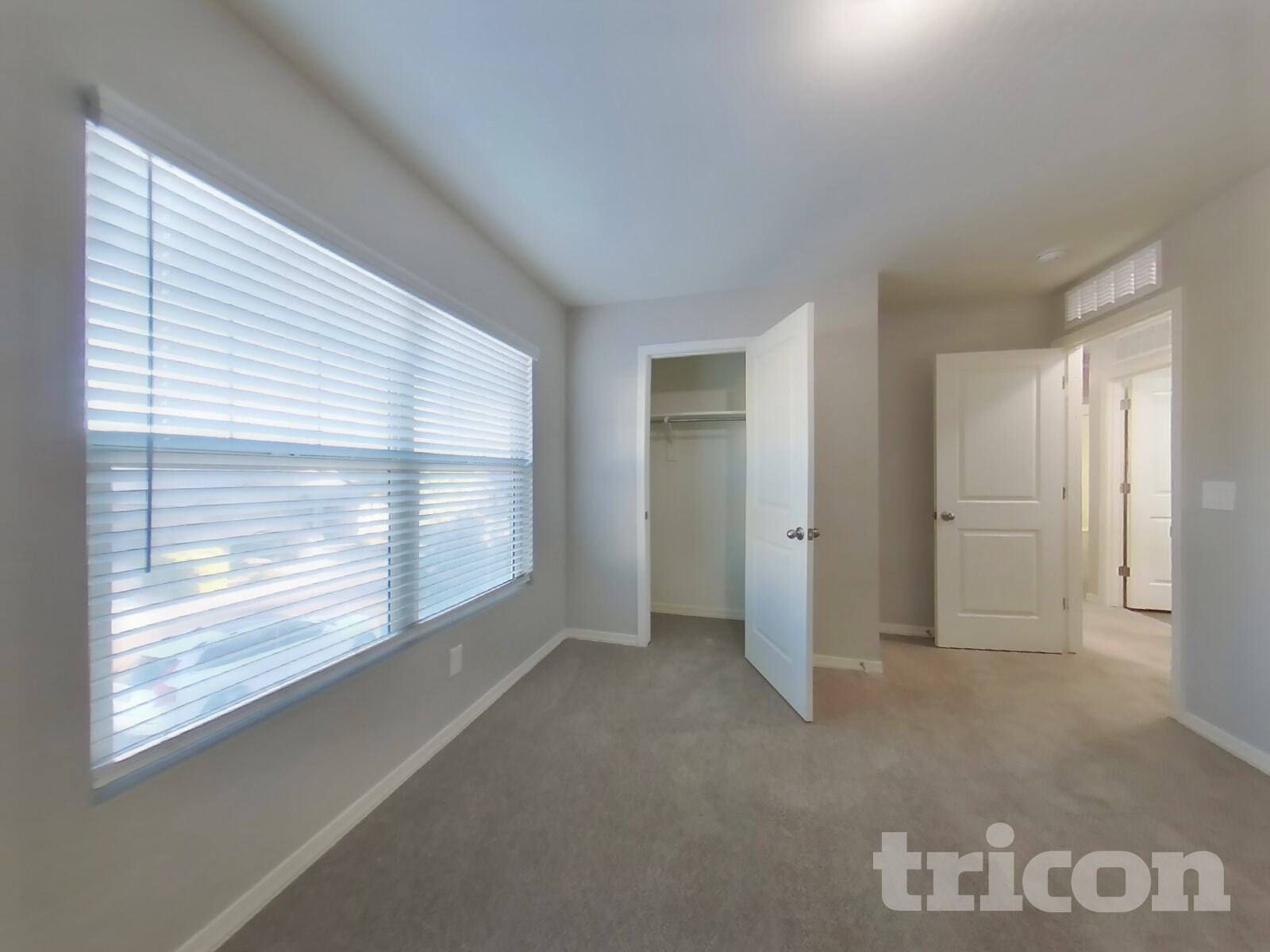 Building Photo - 4521 W Saddlebush Way