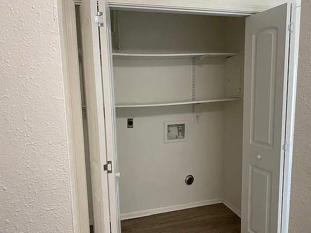 Building Photo - 312 Parkview Blvd