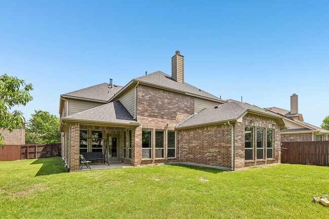 Building Photo - 1828 Houghton Dr