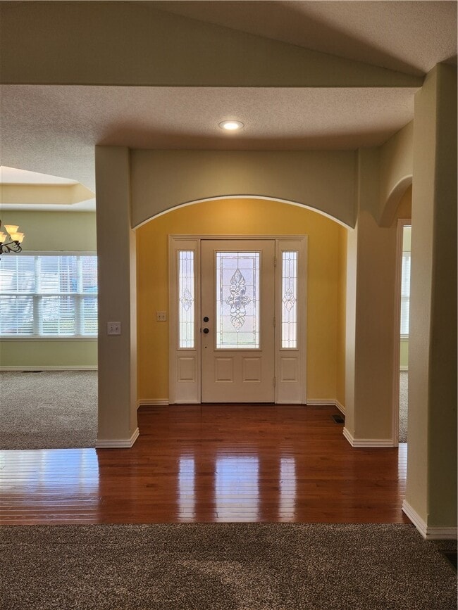 Building Photo - 4 Upwell Ln