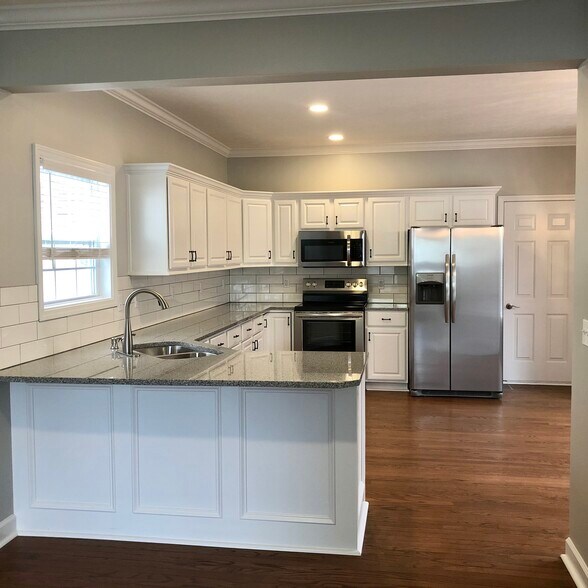 Full remodel 2020 - 230 Heritage Ln