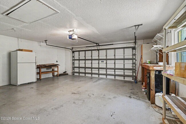 Building Photo - 2710 S Courtenay Pkwy