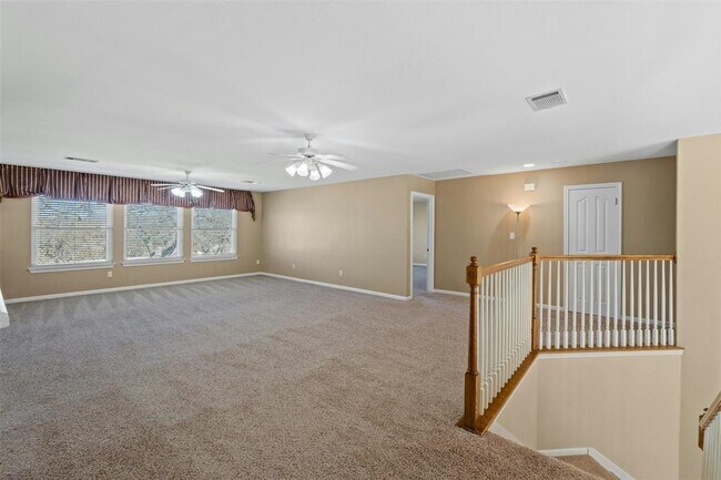Building Photo - 1001 Chickory Ct