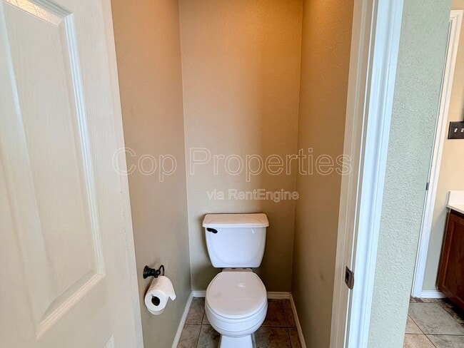 Building Photo - 25526 Gold Yarrow