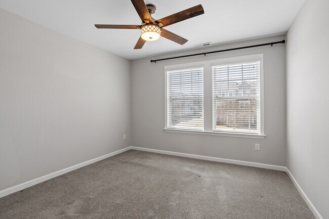 Building Photo - 6512 Perry Creek Rd