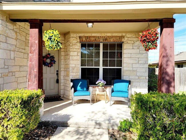 Building Photo - 2103 Ariella Dr