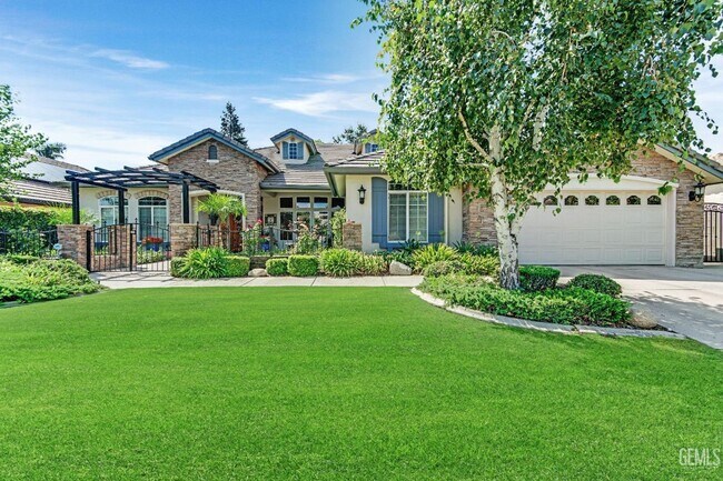 Building Photo - Brighton Estates Luxury 4-Bedroom Home wit...