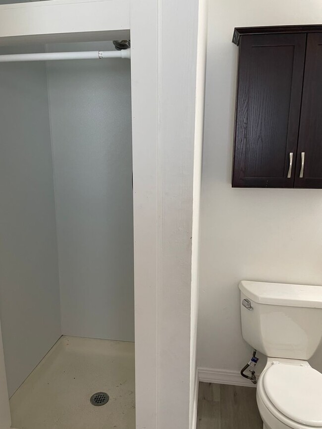 Building Photo - House for Rent!!