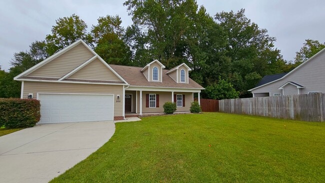 Building Photo - 3 BR 2 BA in Swansboro
