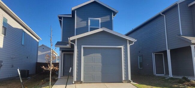 Primary Photo - NEWLY BUILT 3 bedroom 2.5 Bath! *1.5 MONTH...