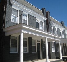 Building Photo - 18 S Allen Ave