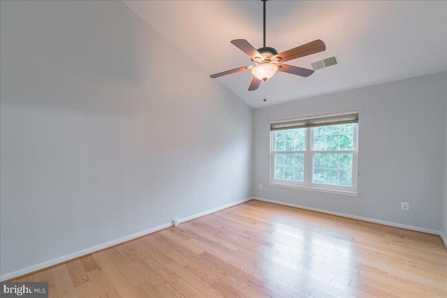 Building Photo - 11425 Abner Ave