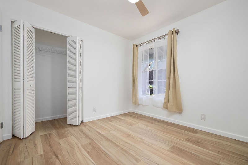 Building Photo - 73-4343-4343 Oneone St