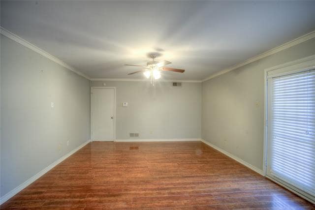 Building Photo - 10630 Sandpiper Ln