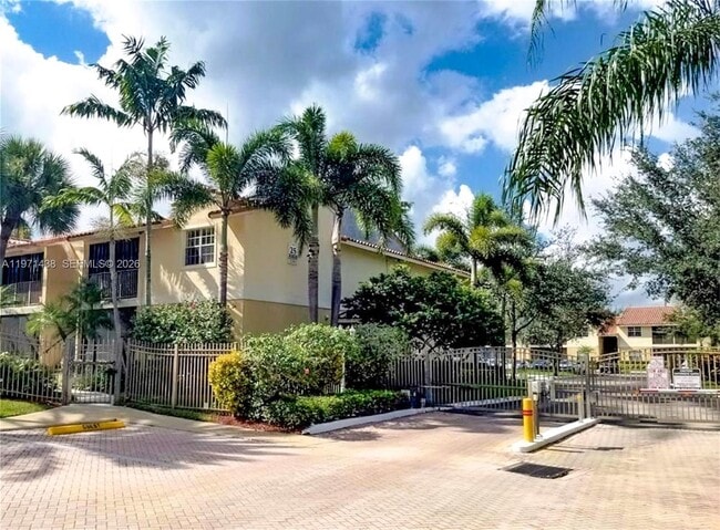 Building Photo - 1259 SW 46th Ave