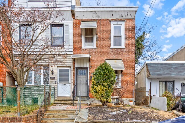 Building Photo - 5843 Magnolia St