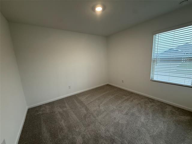 Building Photo - 835 Ginkgo Wy